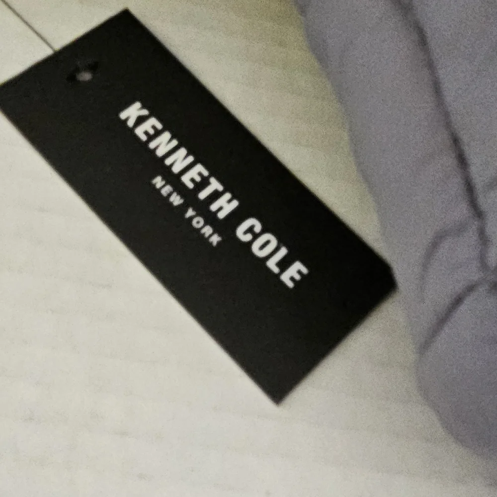 KENNETH COLE NEW YORK PUFF COAT - Picture 4 of 13